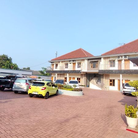 Hotel Cibening Purwakarta Exterior photo