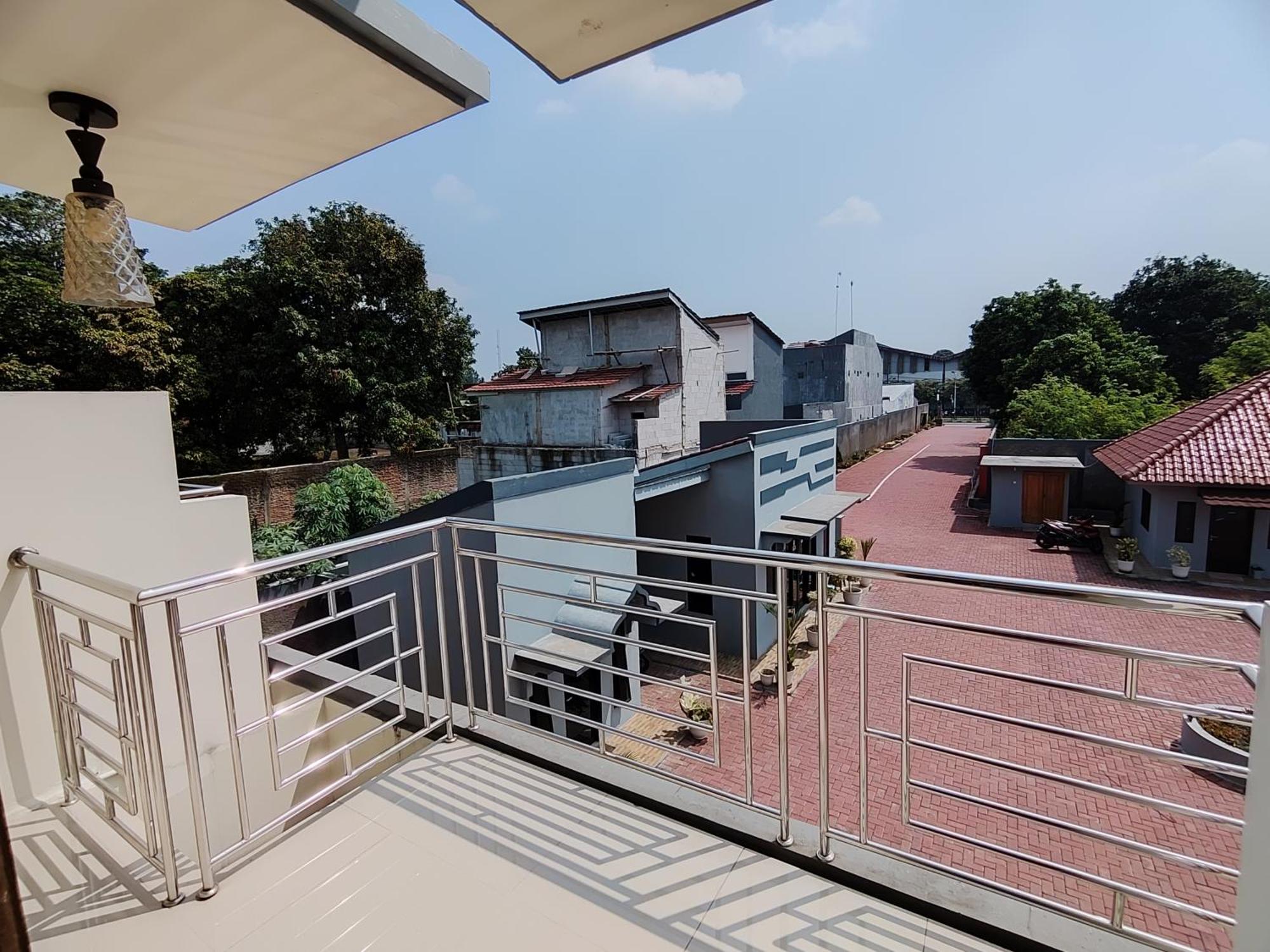 Hotel Cibening Purwakarta Exterior photo